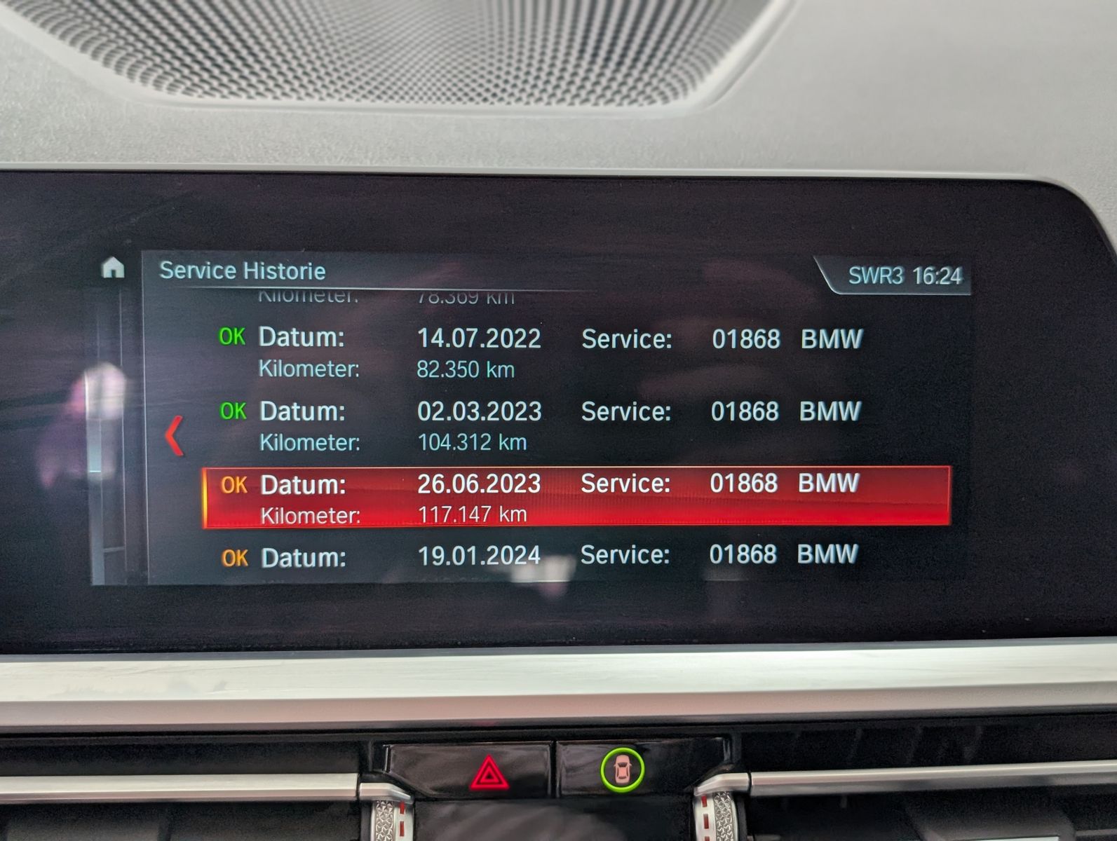 Fahrzeugabbildung BMW 320 d Sport Line LED TEMP SHZ PDC NAVI APP