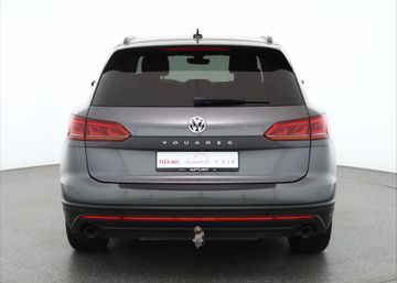 Volkswagen Touareg - 4