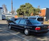 BMW 750iL Auto 750i - BMW 750: 750il