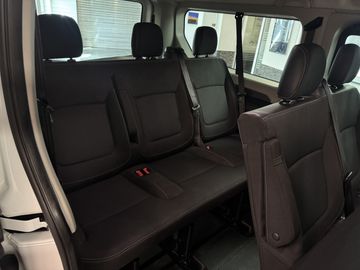 Renault Trafic - 10