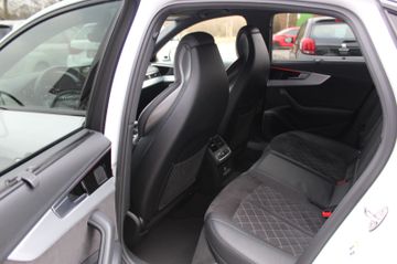 Fahrzeugabbildung Audi A4 Lim. 40 TDI S line Matrix ACC S Sportsitze 19