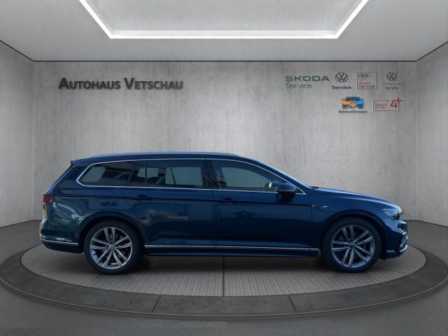 Passat Variant 1.5 TSI DSG R-Line Sportpaket LED