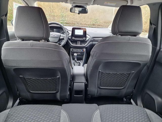Fahrzeugabbildung Ford Puma Titanium, Winterpaket,Allwetterr.