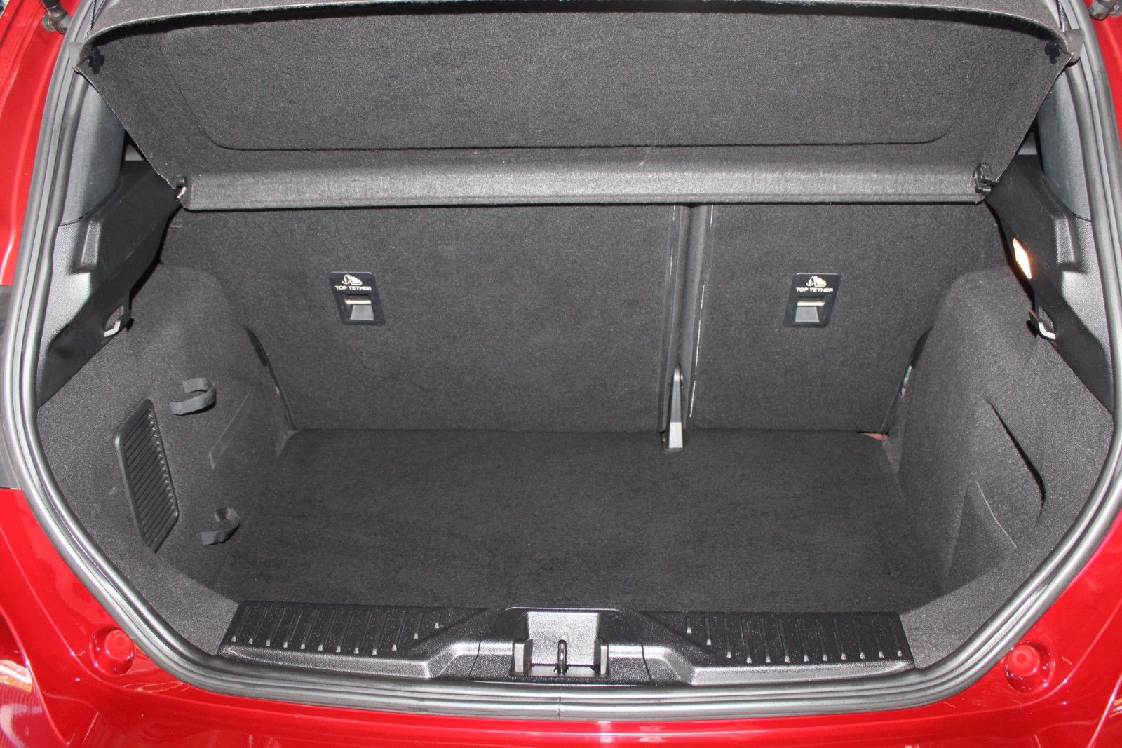 Fahrzeugabbildung Ford Fiesta ACTIVE PLUS 5T NAVI PANO B&O ACC WinterP