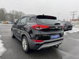 Hyundai Tucson 1.6 4WD AT Advantage   LED Kamera NAVI - Hyundai TUCSON: Automatik