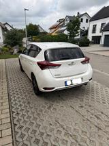 Toyota Auris Edition-S+ 1,2-l-Turbo S/S Edition-S+ - Toyota Auris: Edition