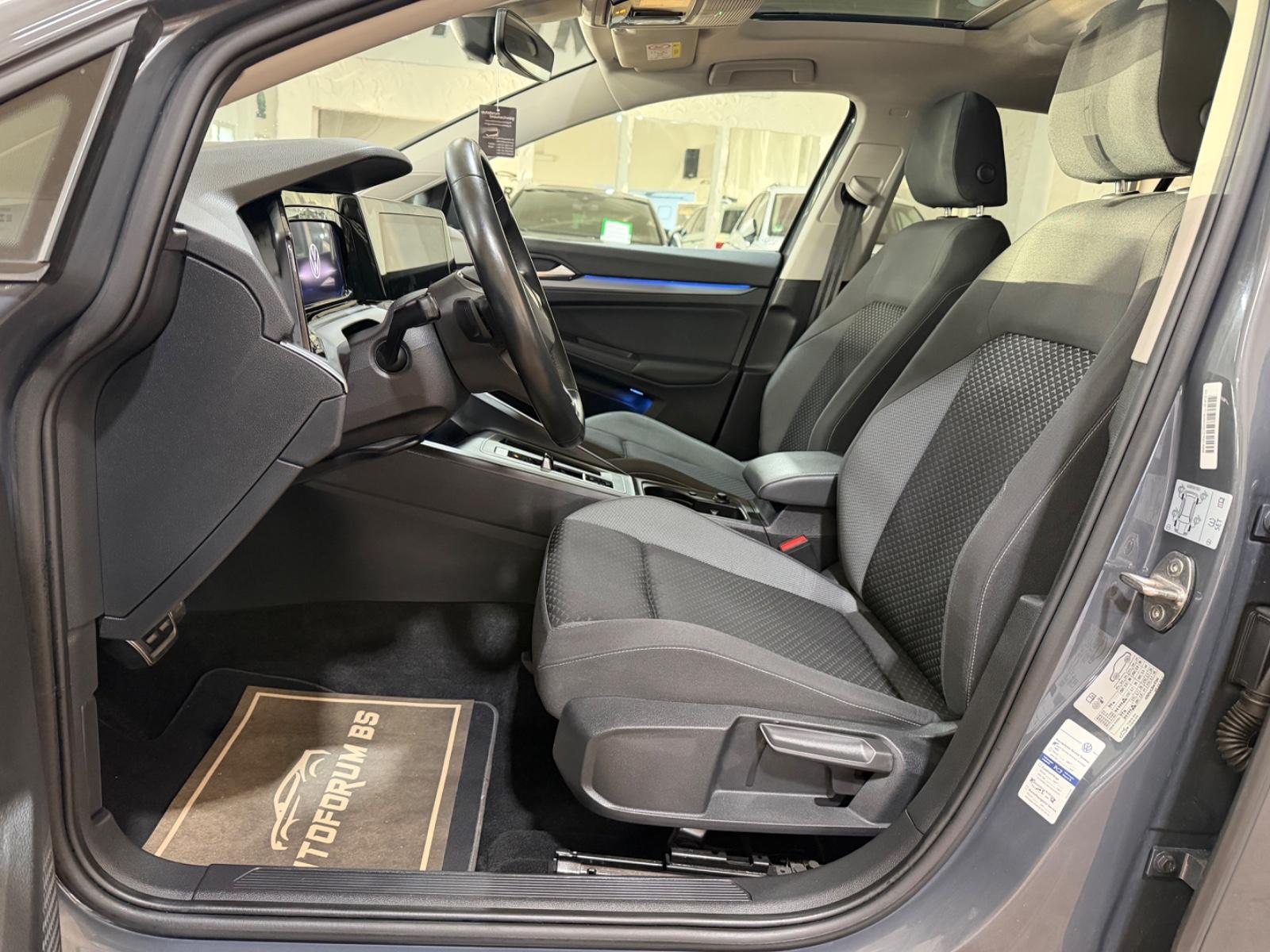 Volkswagen Golf VIII Lim.Active2.0TDI DSG/PANO/AHK/GARANTIE, миниатюра 16