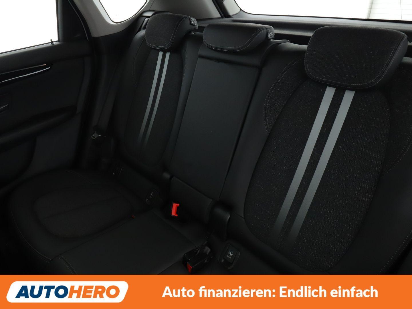 BMW 220 Active Tourer 220d Active Tourer Sport Line Aut.*NAVI*LED*CAM*, миниатюра 13