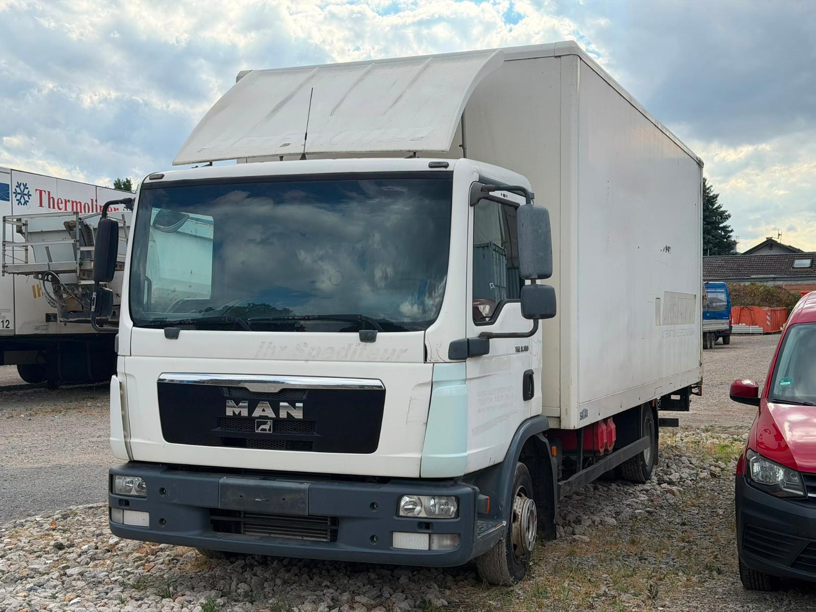 MAN TGL 8.180*3 Sitze*Ladebordwand 1000kg**