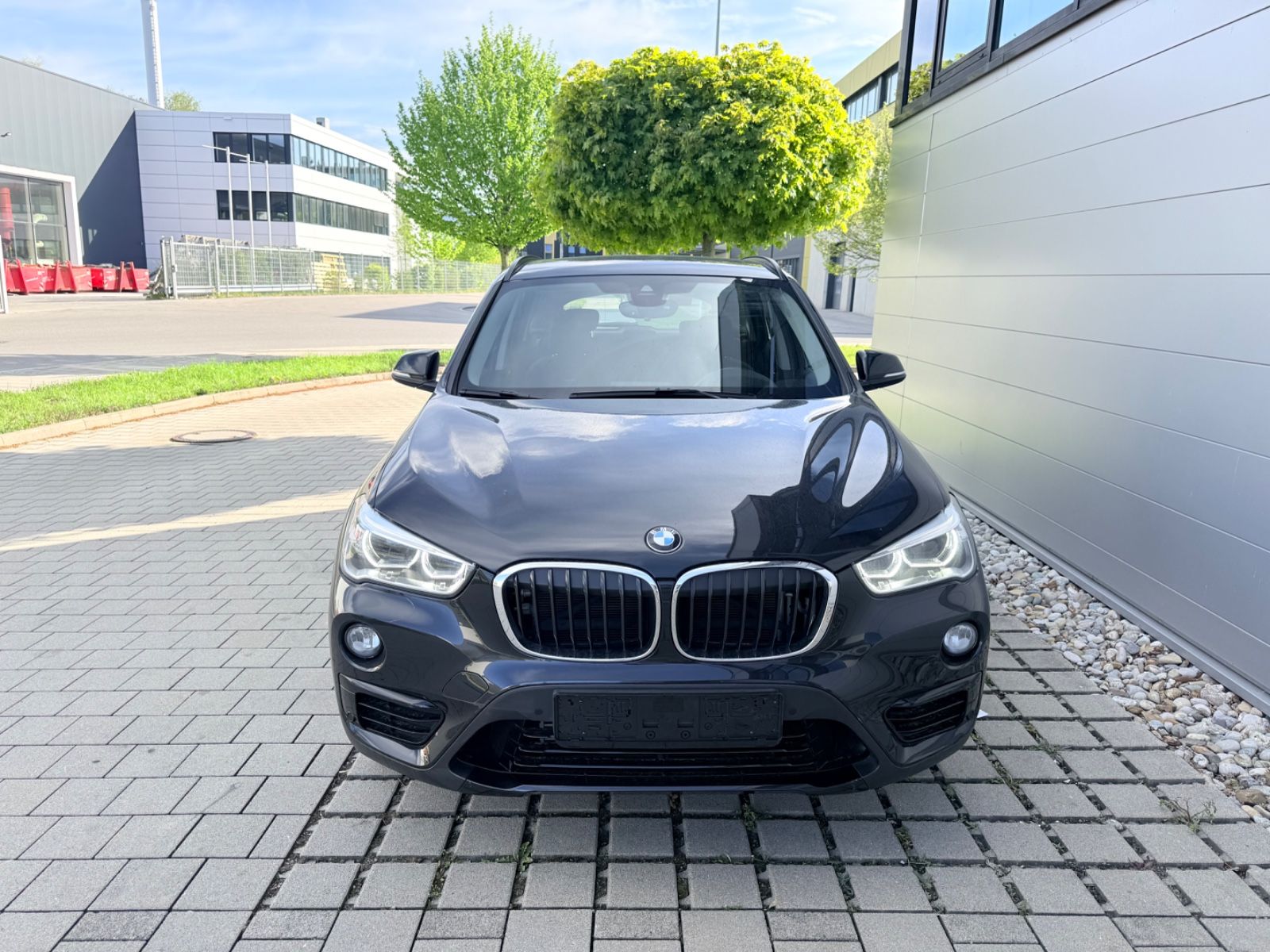 BMW X1 xDrive 25i Sport Line/Navi/LED/Head-UP foto 10