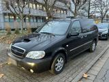 Kia Carnival 2.9 CRDI  Automatik Klima - gebrauchte Kia Carnival aus dem Jahr 2006