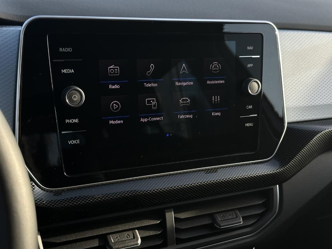 Fahrzeugabbildung Volkswagen T-Cross Life GOAL1.0 TSI,Rear View,SH,LED,ACC,Cl