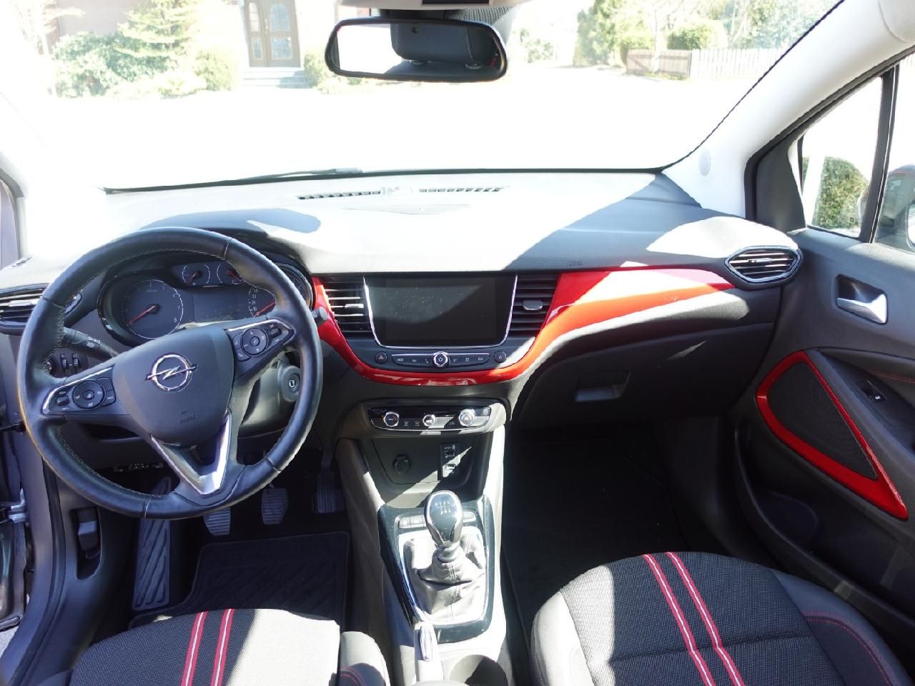 Fahrzeugabbildung Opel Crossland 1,2 GS Line