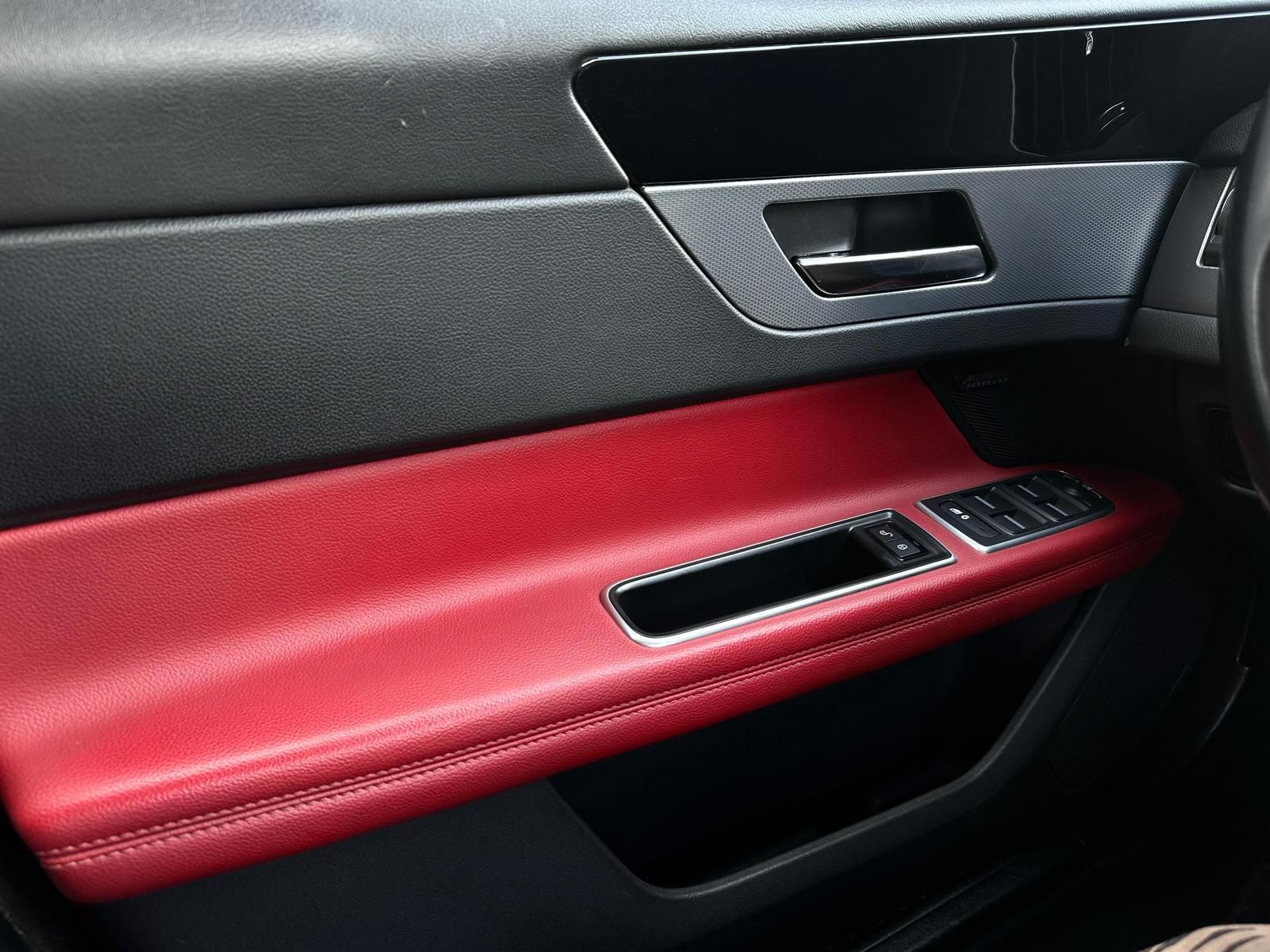 JAGUAR XF R-Sport 25d AWD LED#AHK#NAVI#TEMPO#KLIMA#SHZ - Image 18