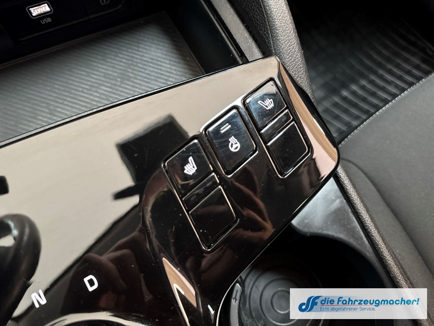 Fahrzeugabbildung Kia Sportage Spirit Navi Digitales Cockpit LED Apple