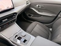 BMW 330 - Vorschau Bild 17