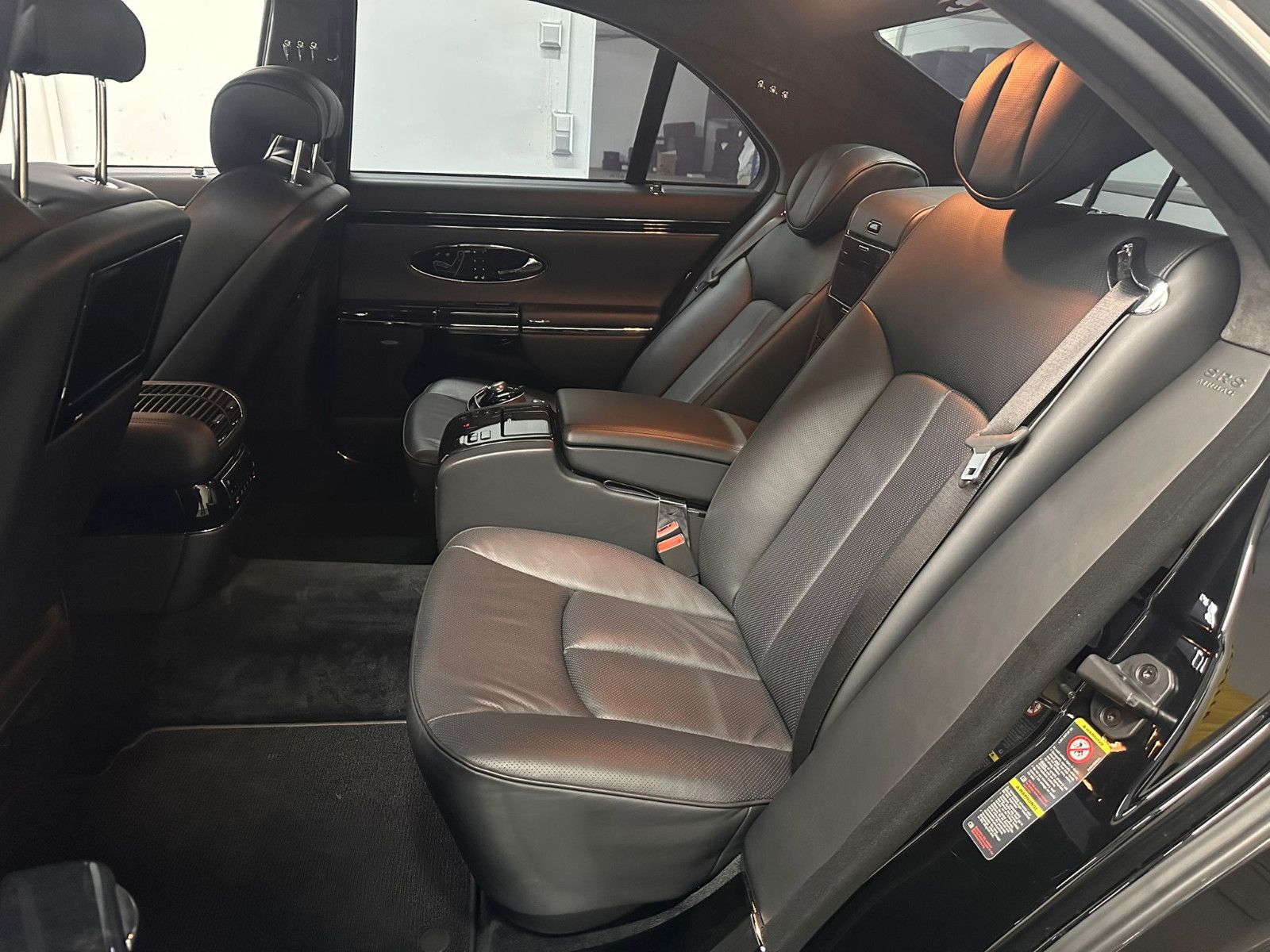 Fahrzeugabbildung Maybach 57 S  *Deutsches Fahrzeug*