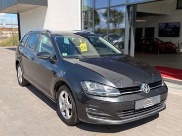 Volkswagen Golf - 2