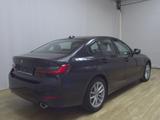BMW 320dA Curved LC Prof. HuD Navi LED Shz PDC - BMW 320 Gebrauchtwagen in Bremen