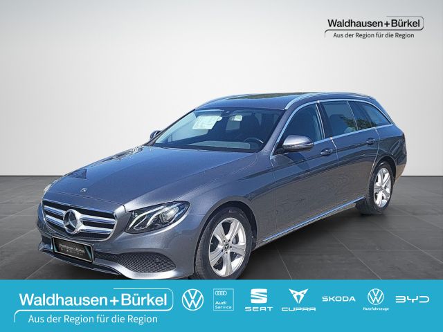 MERCEDES-BENZ E 220d T Automatik Avantgarde+NAVI+LED HIGH+RFK