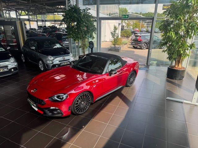 Fahrzeugabbildung Abarth 124 Spider NAVI KLIMA LED LEDER ALU