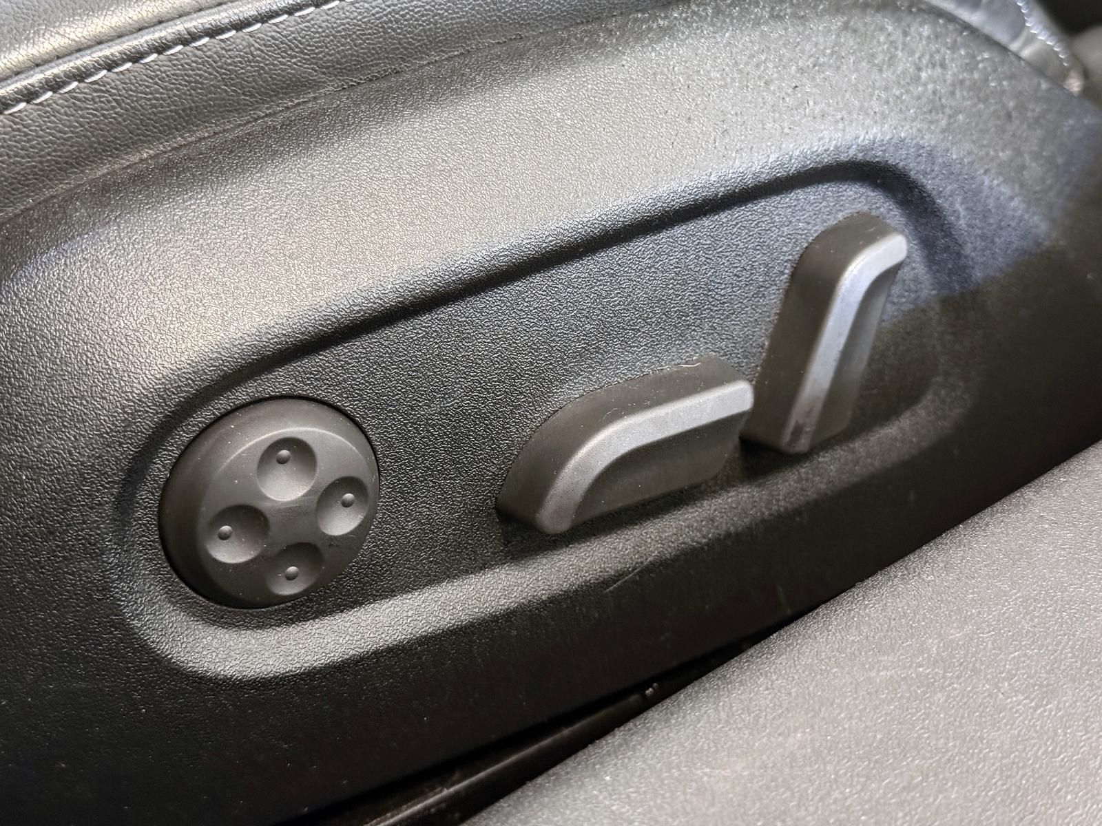 Fahrzeugabbildung Audi TT 2.0 TFSI QUATTRO/S-LINE/S-TRONIC/LIEBHABERSTK