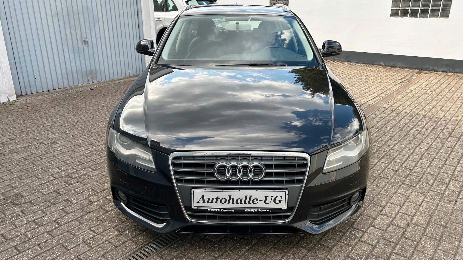 Audi A4 2009 — photo 9