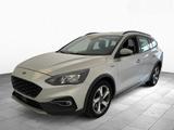 Ford Focus Turnier Active AHK ,Heckklappe Beule - Ford Focus Active mit Diesel-Antrieb