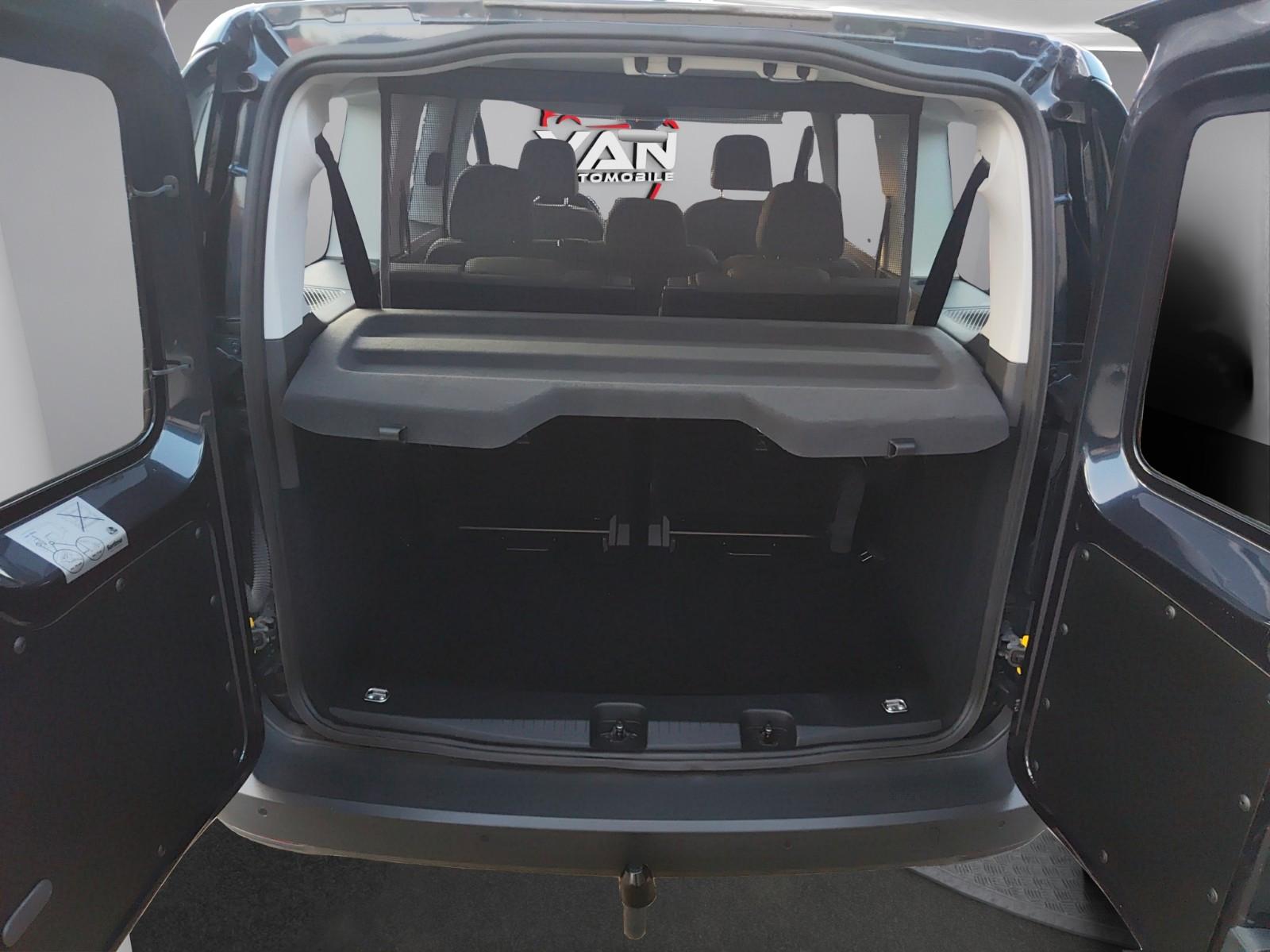 Volkswagen Caddy Maxi 2.0 TDI 7-Sitzer AHK ACC Standheizung