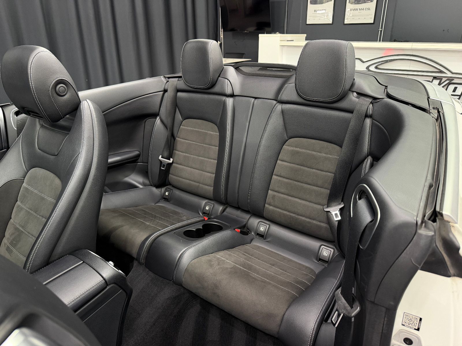Fahrzeugabbildung Mercedes-Benz C 180 Cabrio |AMG-LINE|LED|RF-CAM|AUTOMATIK