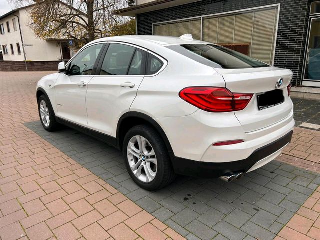 BMW X4 30d 1. Hand Service Neu