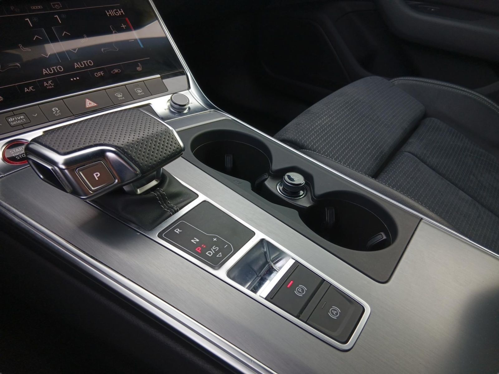 Audi S6 - Bild 20