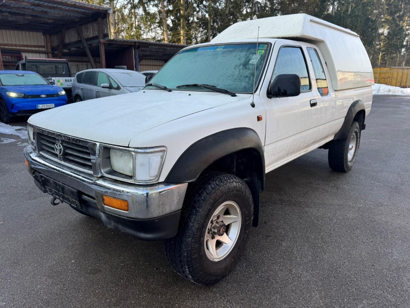 Toyota Hilux Fahrbereit HU bis 02_2026 Hardtop AHK Radi