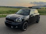 MINI Cooper SD Countryman 