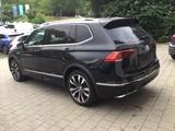 Volkswagen Tiguan Allspace 2.0TSI Highline DSG R-Line AHK N - Volkswagen Tiguan Allspace Highline mit Benzin-Antrieb