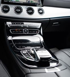 Fahrzeugabbildung Mercedes-Benz CLS 350 AMG-LINE 360°|KEYL|LED|AMBI|ACC|SPUR|MEM