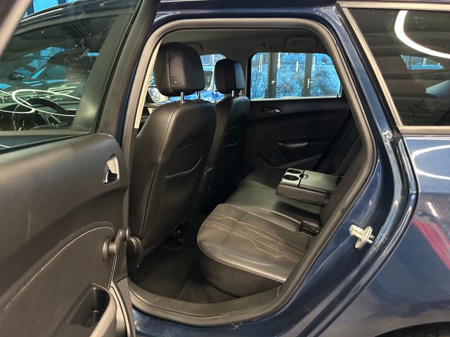 Opel Astra J Sports Tourer 150 Jahre Opel