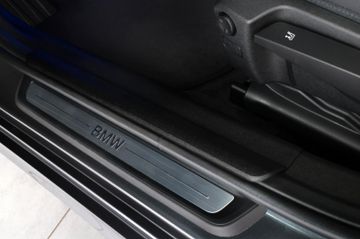BMW 330d xDrive Touring Sport Line M-Lenkrad AHK 19"
