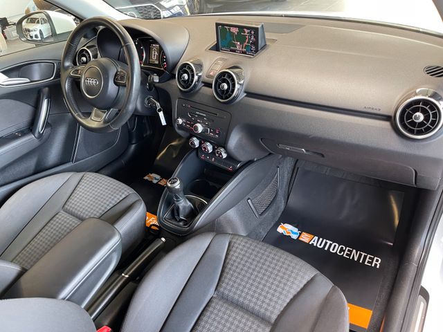 Audi A1 ambition *BI-XENON*NAVI*SZHZ*TEMPOMAT*PDC*