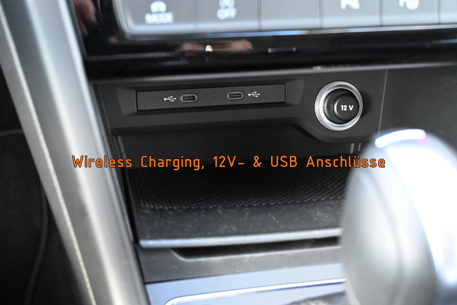 Fahrzeugabbildung Volkswagen Touran 2.0 TDI DSG Comfortline °UVP 58.262€°STHZ