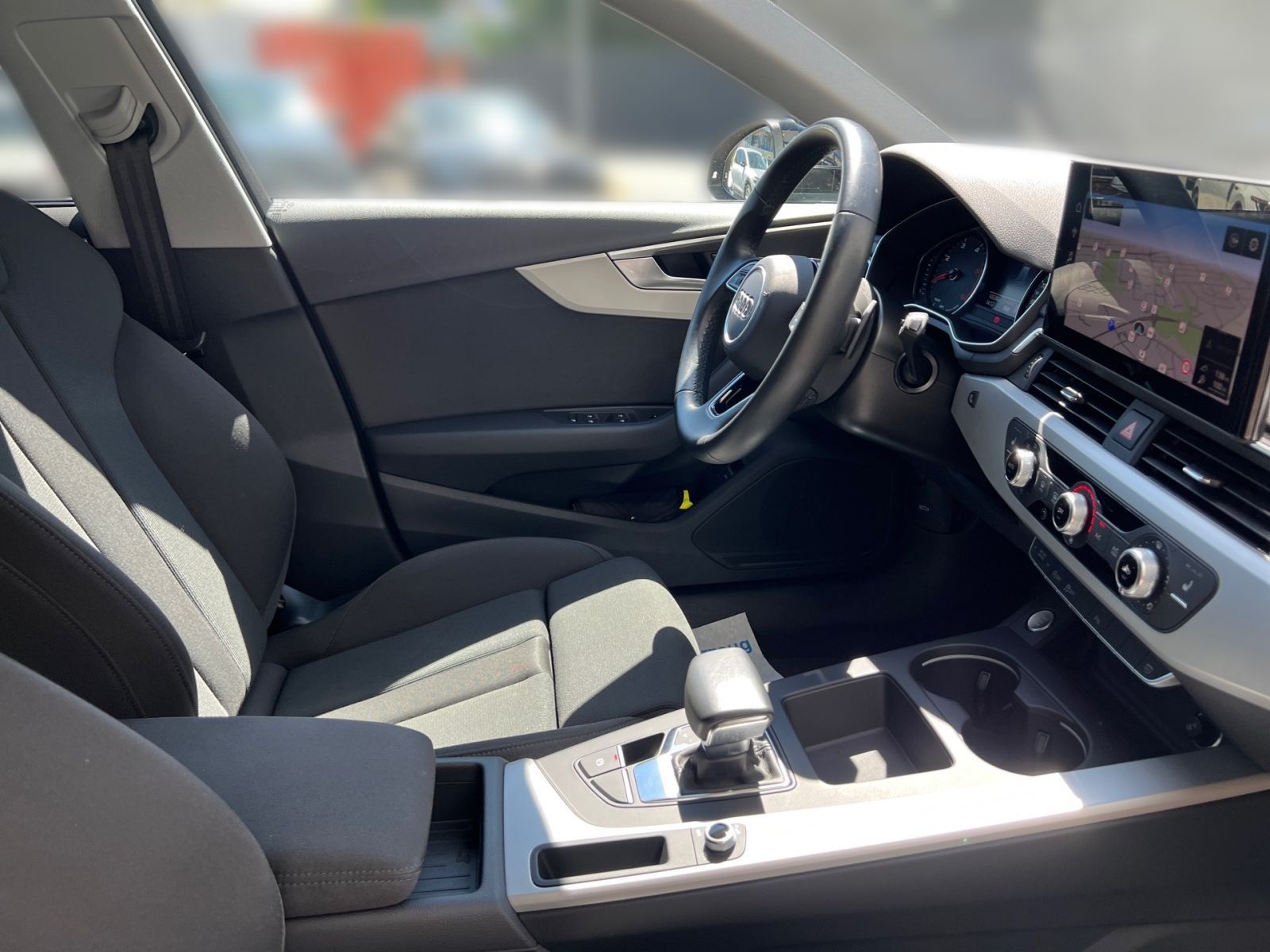 Audi A4 - Bild 12
