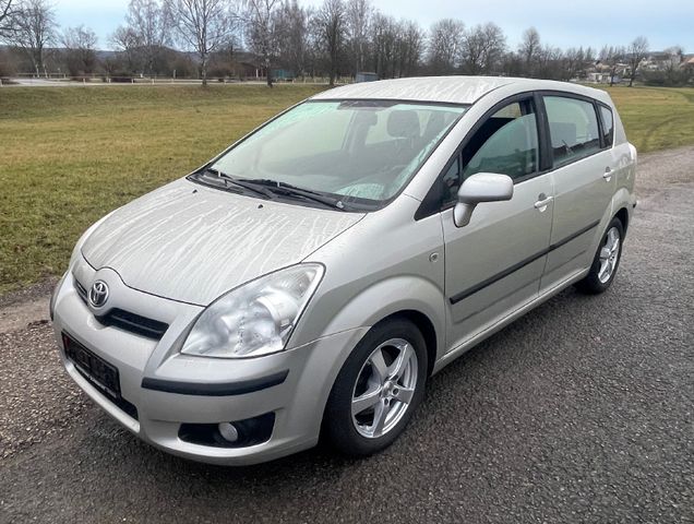 Toyota Corolla Verso 2.2 D-4D Sol 7-SITZE EURO 4