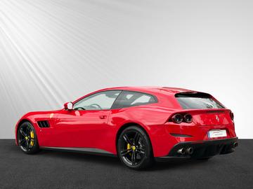 صورة 3 لـ 2020 Ferrari GTC4LUSSO
