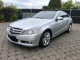Mercedes-Benz E 200 Coupé BlueEFFICIENCY AVANTGARDE/Panorama - Mercedes-Benz E 200 in Bonn
