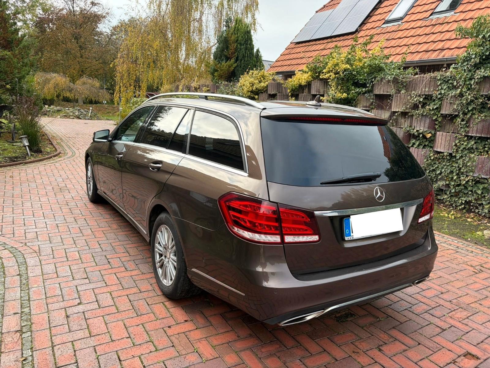 Mercedes-Benz E220 2015 — engine 2.143 cm³, 170 HP (125kW)