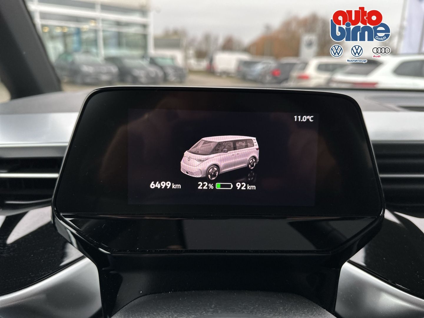 ID. Buzz Pro LR HUD AHK-klappbar Panorama Navi S