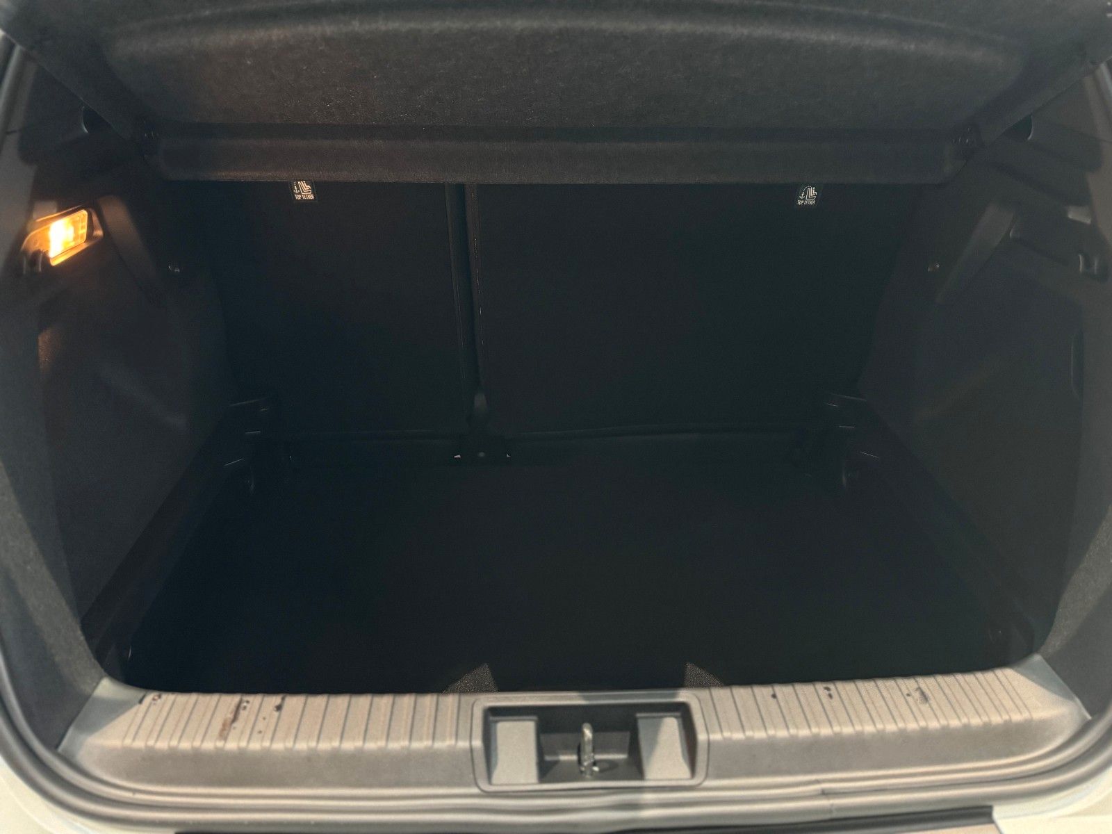 Fahrzeugabbildung Mitsubishi ASX 1.0 LED DAB PDC Kamera Klima 8J. GARANTIE