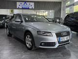 Audi AUDI A4 2,0TDI*Lim.*Tempomat*Xenon*Shz*Tüv 08.27 - Audi A4 aus 2010 mit Diesel-Antrieb: Limousine, 2.0