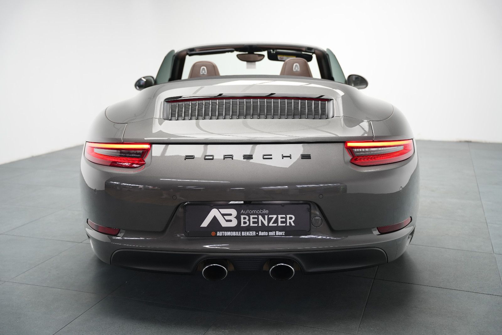 Fahrzeugabbildung Porsche 991.2 Carrera S Cabriolet/LEDER/CHRONO/BOSE/PADM