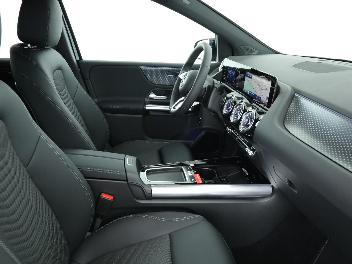 Mercedes-Benz B-Class AUT DynLicht Fernlichtass. Kam. KeyLess LM, миниатюра 17